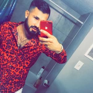 Meet your Posher, James